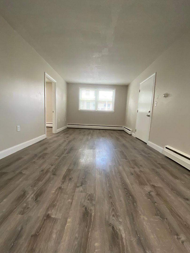 Apartment for rent at 18-24 Waugh St, Lowell, MA 01850