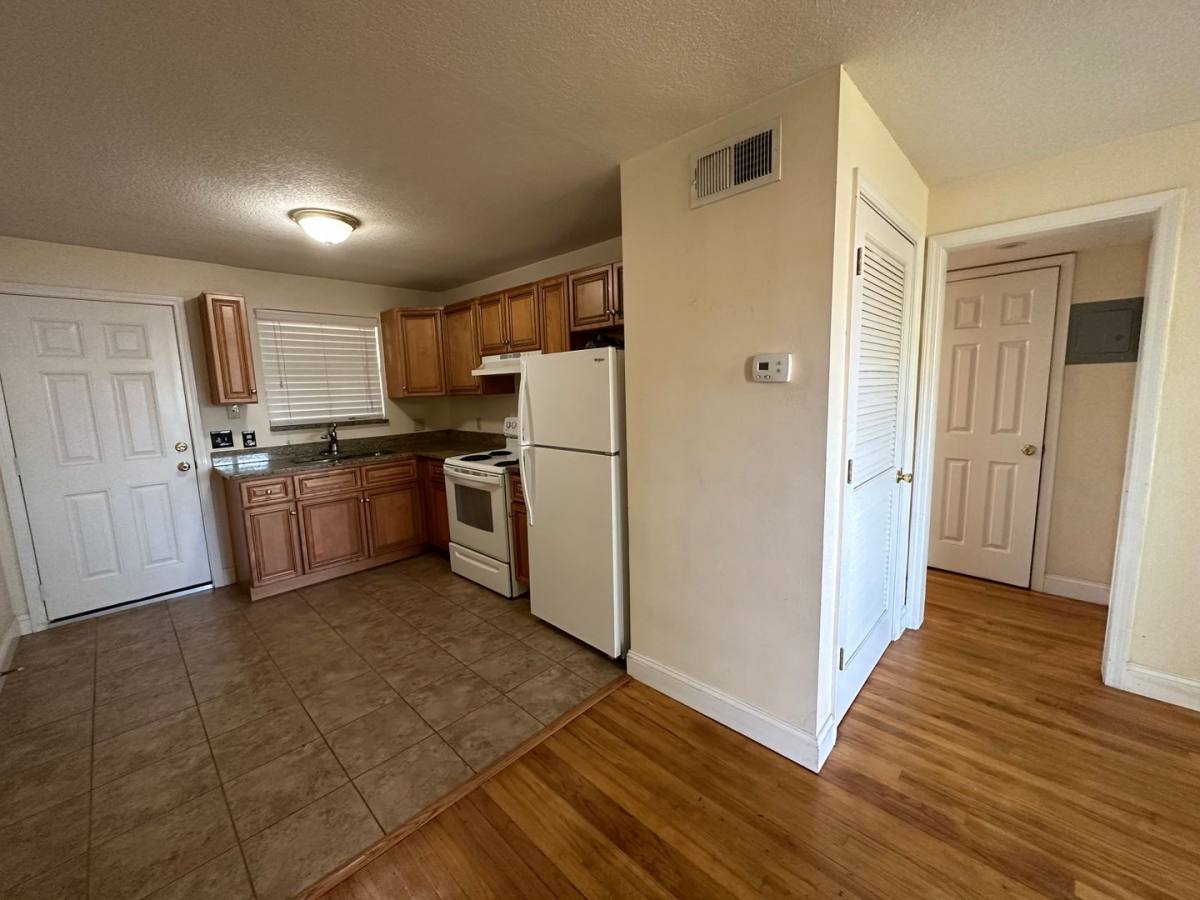 Apartment for rent at 5148 Floral Bluff Rd, Jacksonville, FL 32211
