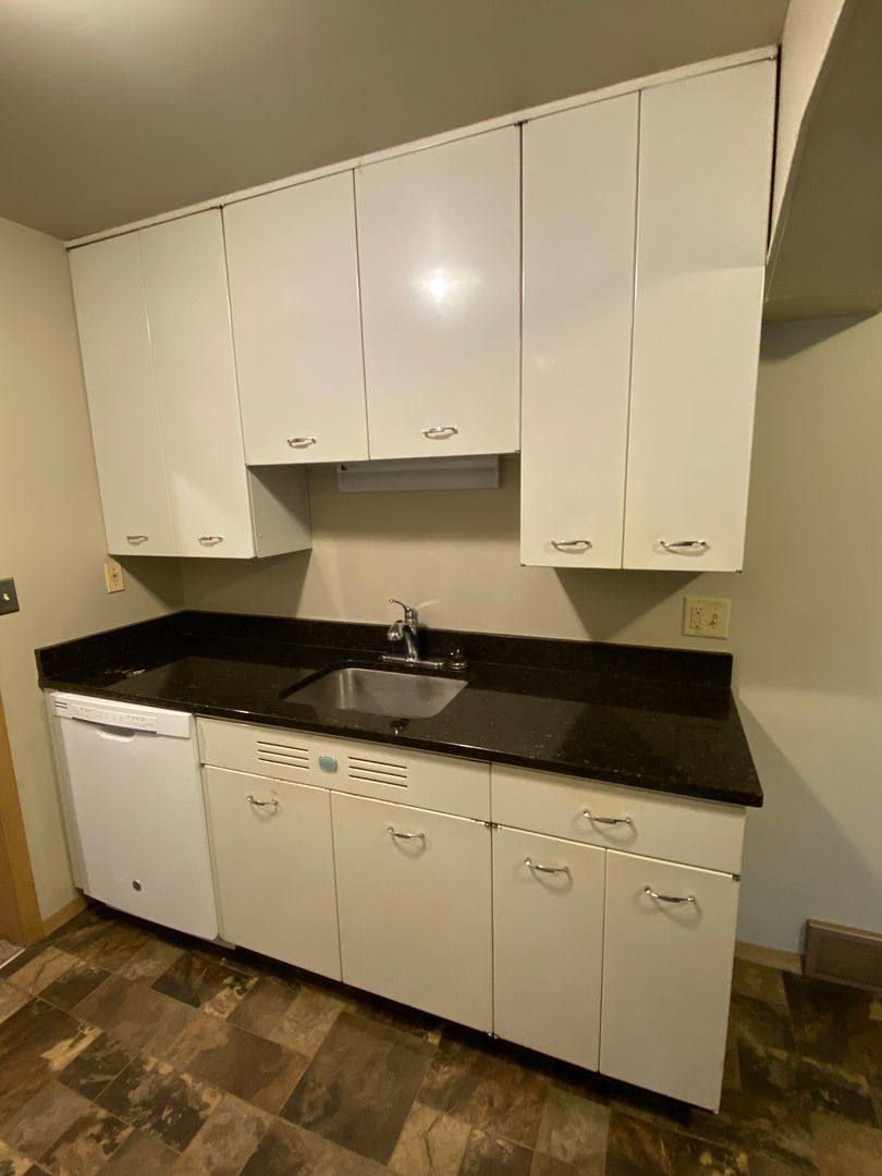 Apartment for rent at 310 W 21st St, Sioux Falls, SD 57105
