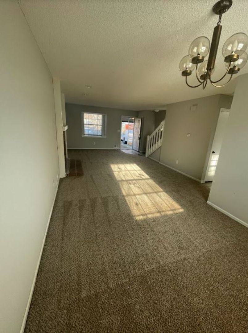 Townhouse for rent at 7122 King St, Shawnee, KS 66203