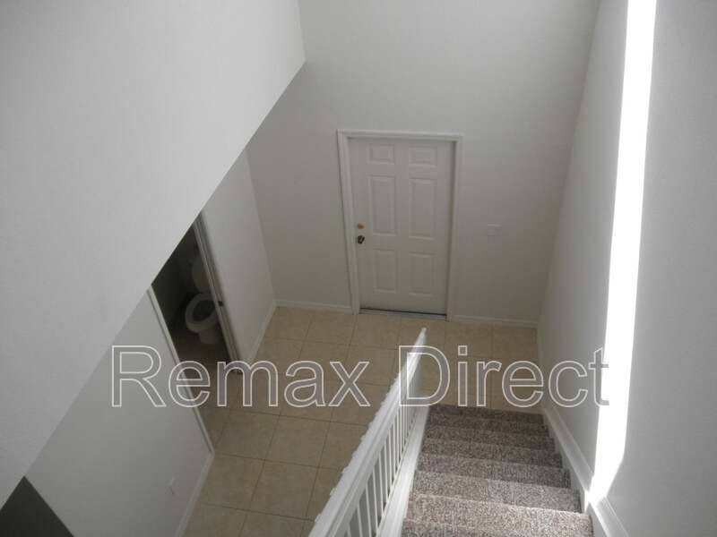 Townhouse for rent at 221 Talia Circle, Lake Worth, FL 33461