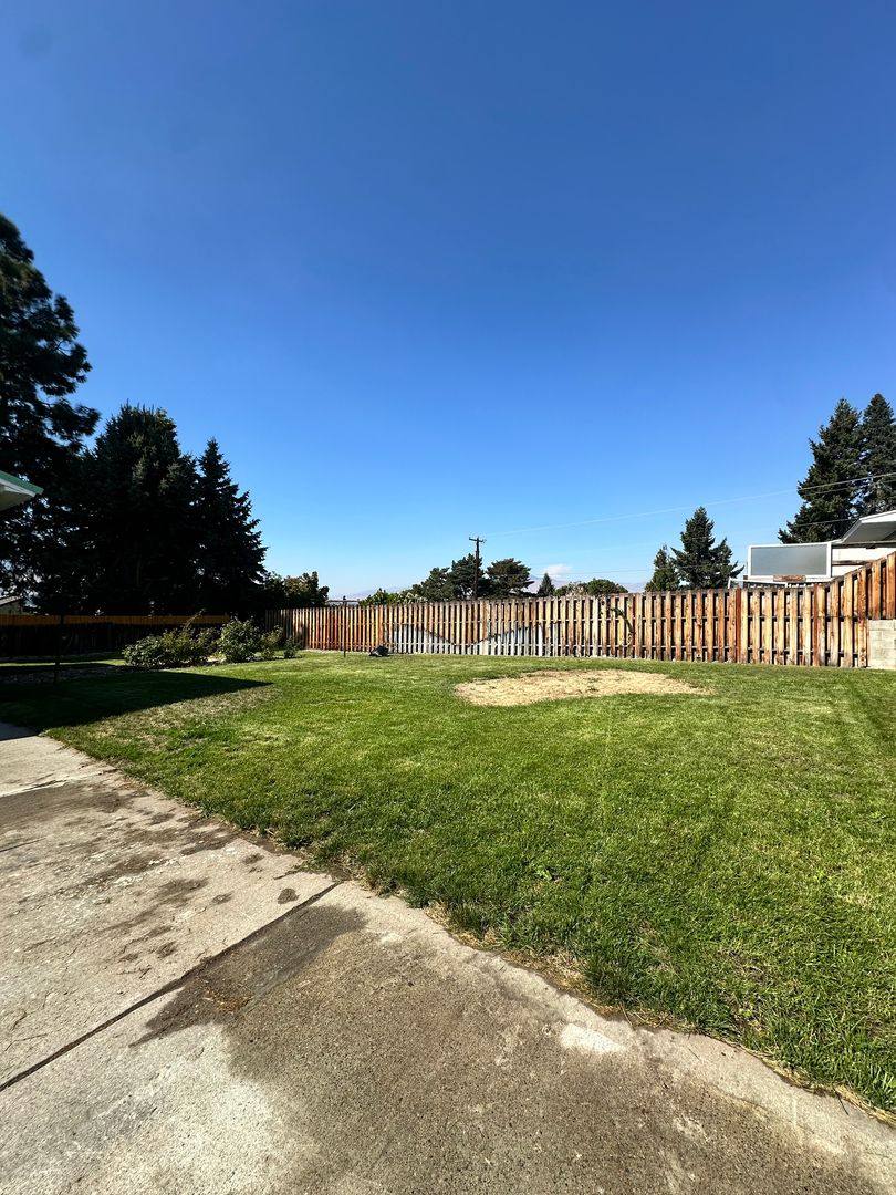 House for rent at 286 N Iowa, East Wenatchee, WA 98802