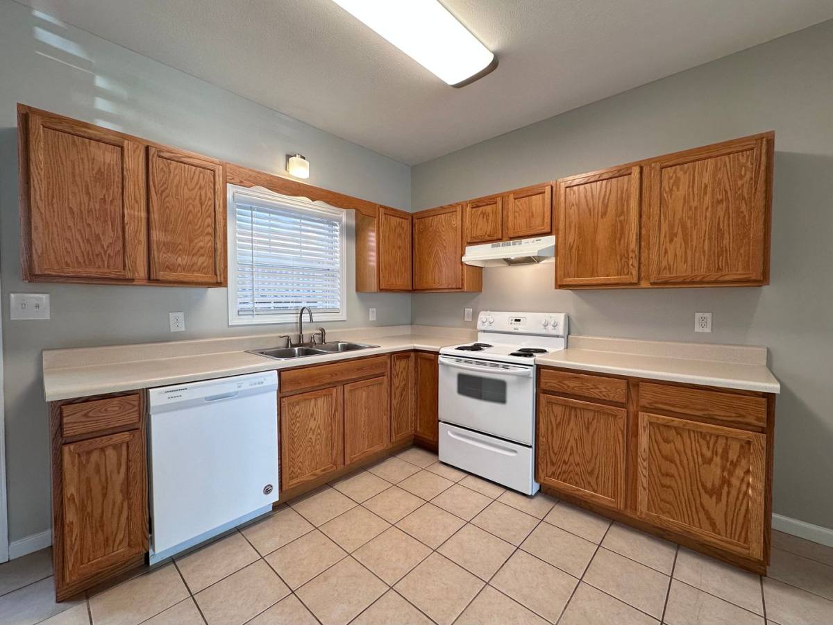 Apartment for rent at 3409 Jaydens Nest Way, Powell, TN 37849