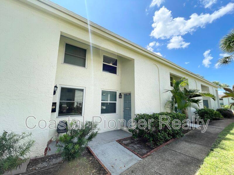 Townhouse for rent at 4226 La Dega Court, Tampa, FL 33611
