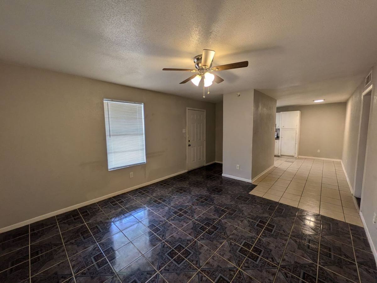 Apartment for rent at 4348 Sullivan St, Beaumont, TX 77705