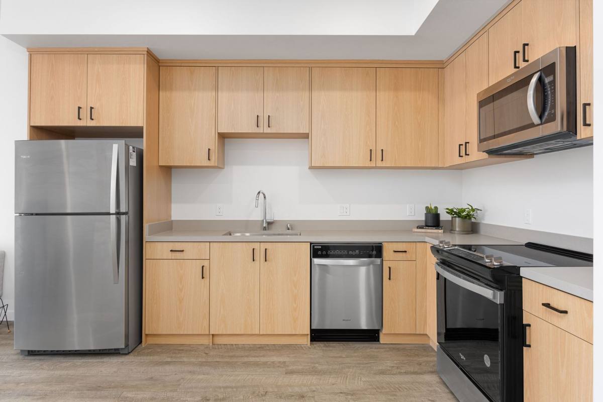 Apartment for rent at 1800 Q St, Bakersfield, CA 93301