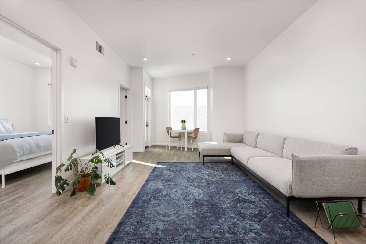 Apartment for rent at 1800 Q St, Bakersfield, CA 93301