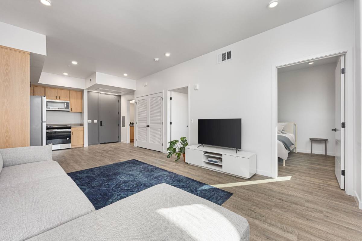 Apartment for rent at 1800 Q St, Bakersfield, CA 93301