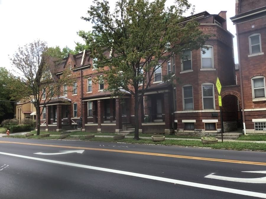 Apartment for rent at 1433B Neil Ave, Columbus, OH 43201