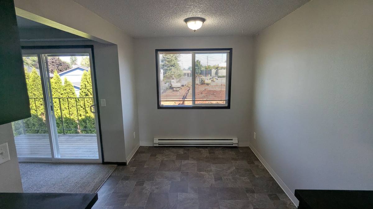 Apartment for rent at 5463-5487 Commercial St SE, Salem, OR 97306