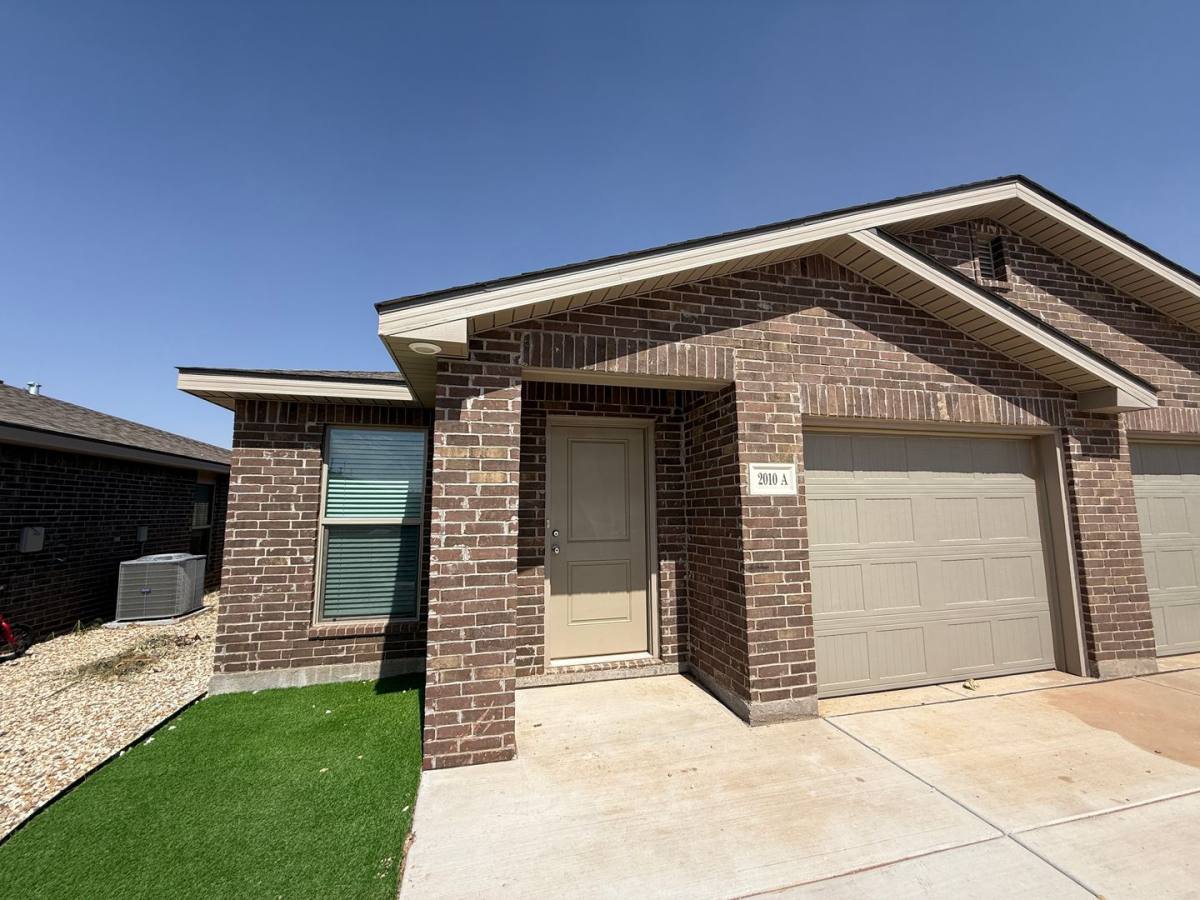 Apartment for rent at 2010 Bryan Ave, Wolfforth, TX 79382