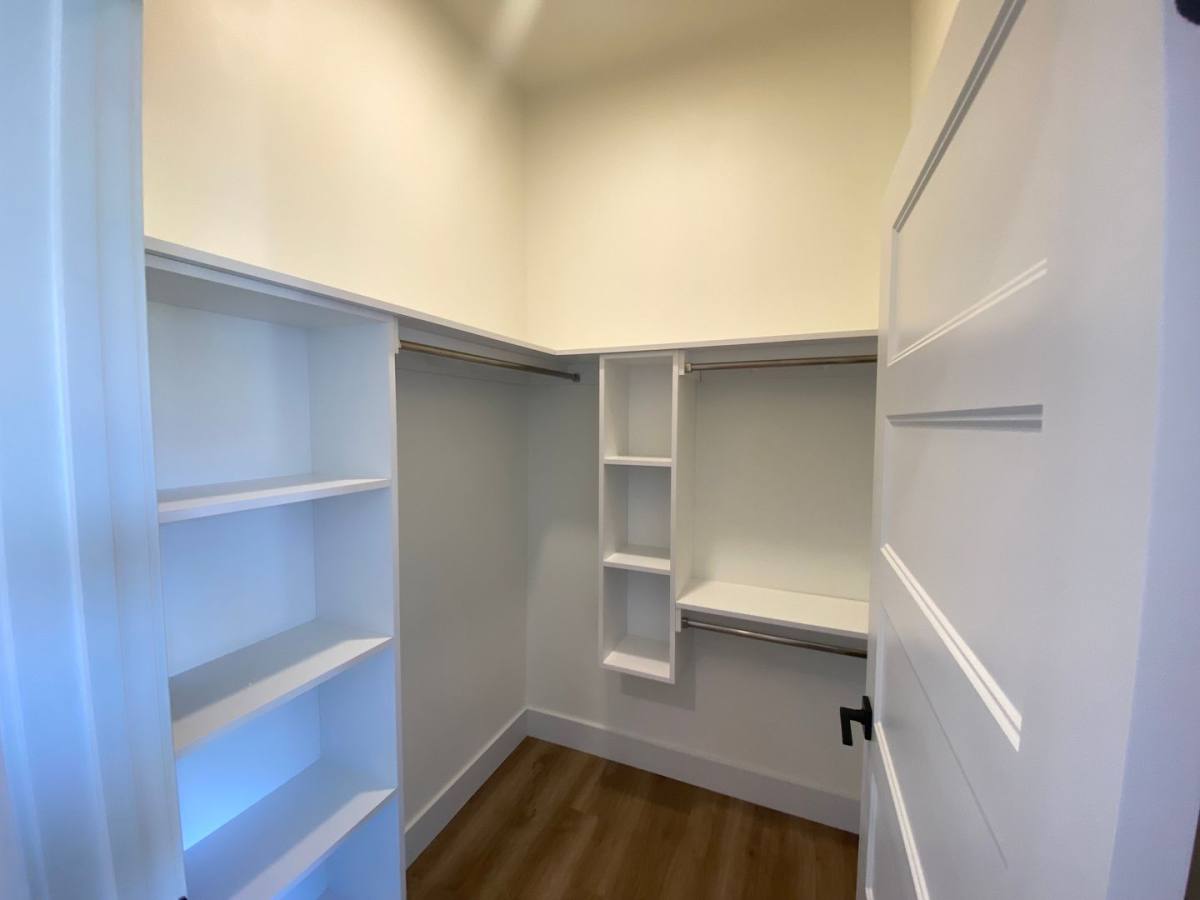 Apartment for rent at 1 Park Rd, West Hartford, CT 06119