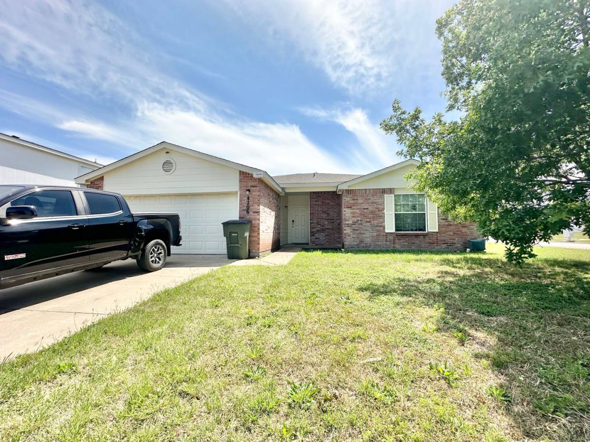 House for rent at 4206 Thunder Creek Dr, Killeen, TX 76549
