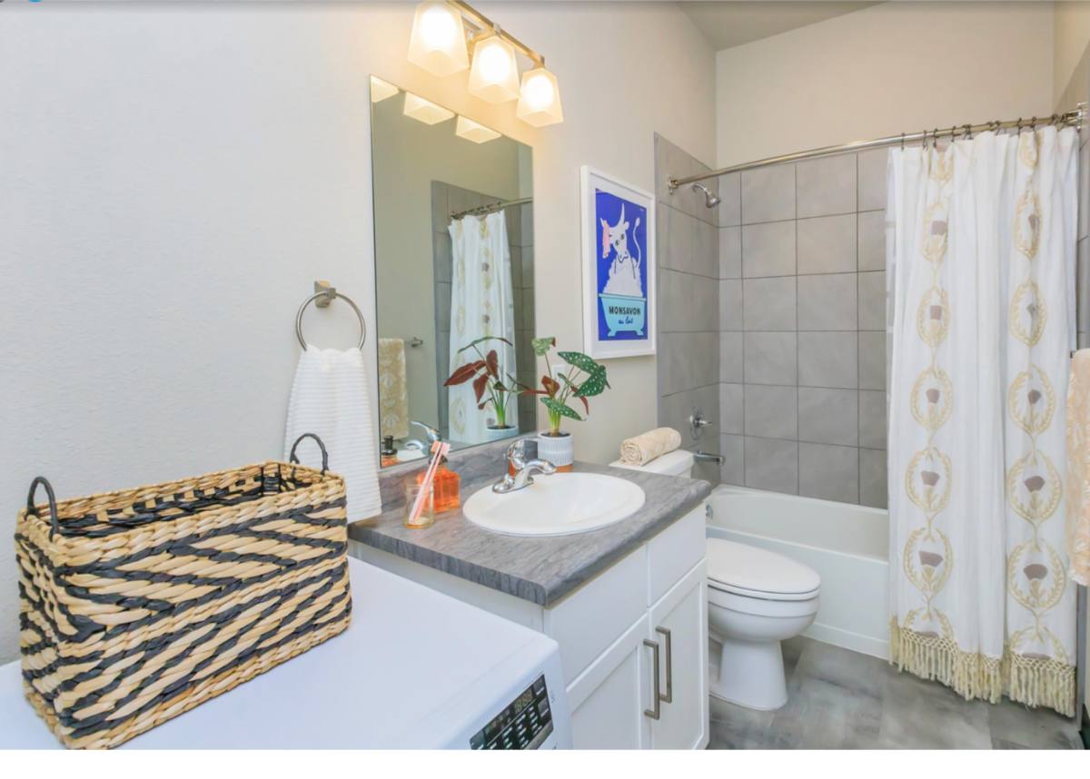 Apartment for rent at 1220 Broadway St, Lubbock, TX 79401
