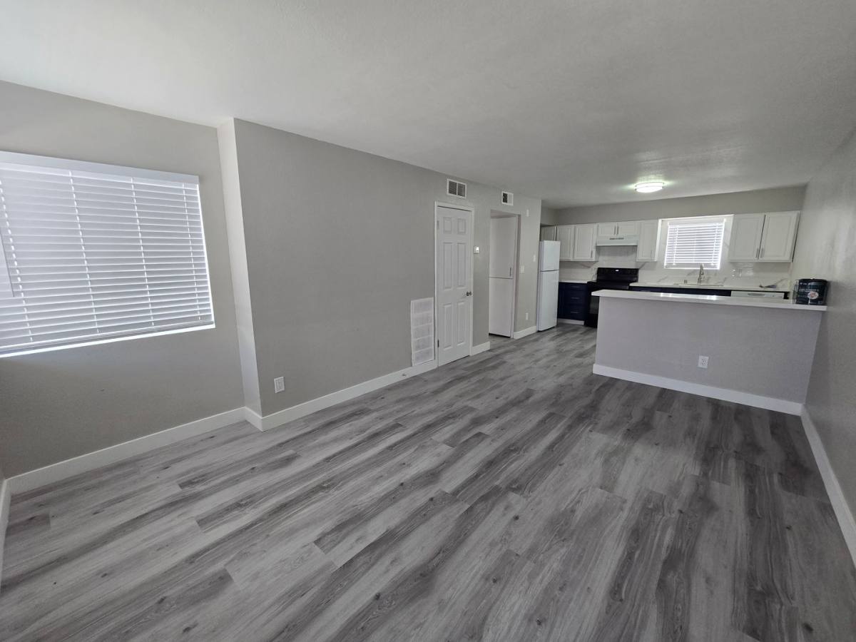 Apartment for rent at 1701 N Rancho Dr, Las Vegas, NV 89106
