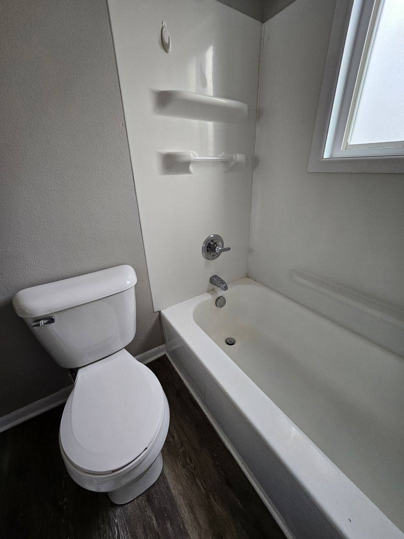 Apartment for rent at 2125 Indianola Ave, Des Moines, IA 50315