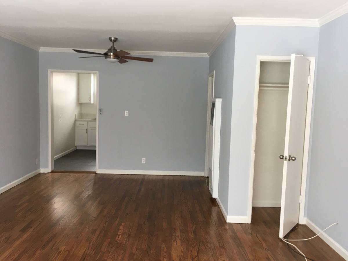 Apartment for rent at 3134 E 2nd St, Long Beach, CA 90803