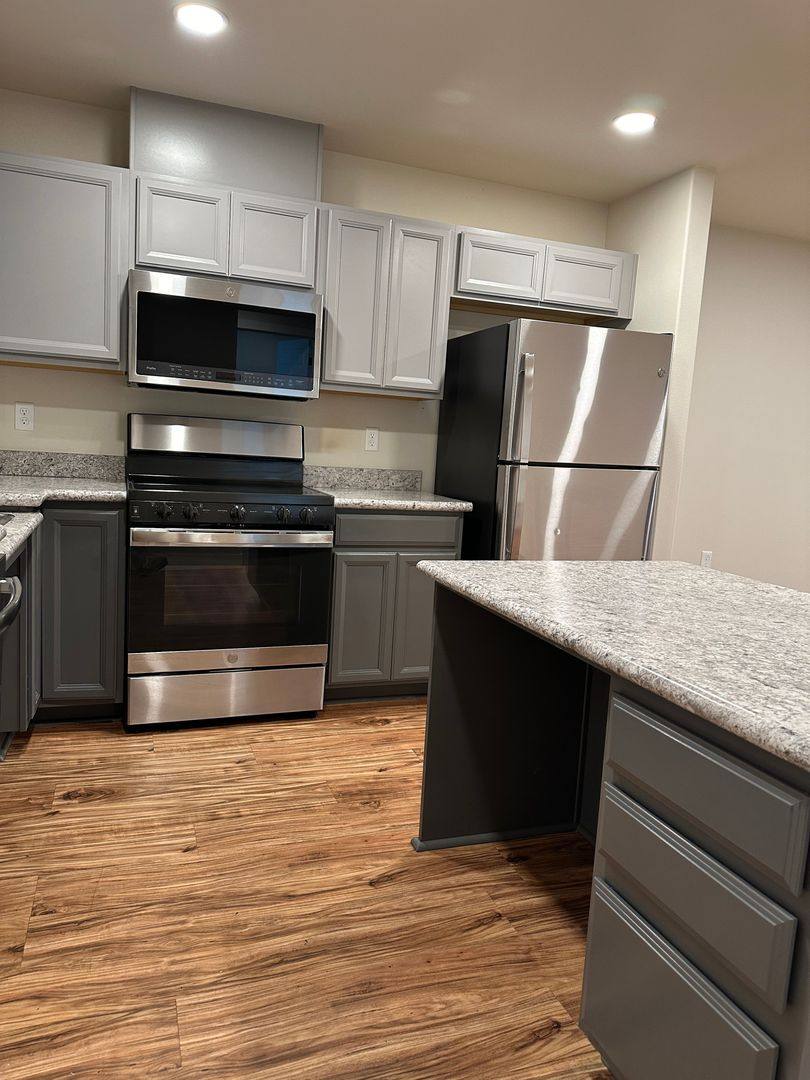 Apartment for rent at 3200 3230 SW Perkins Ave, Pendleton, OR 97801