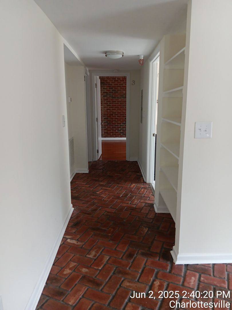 Apartment for rent at 515 14th St, Charlottesville, VA 22903
