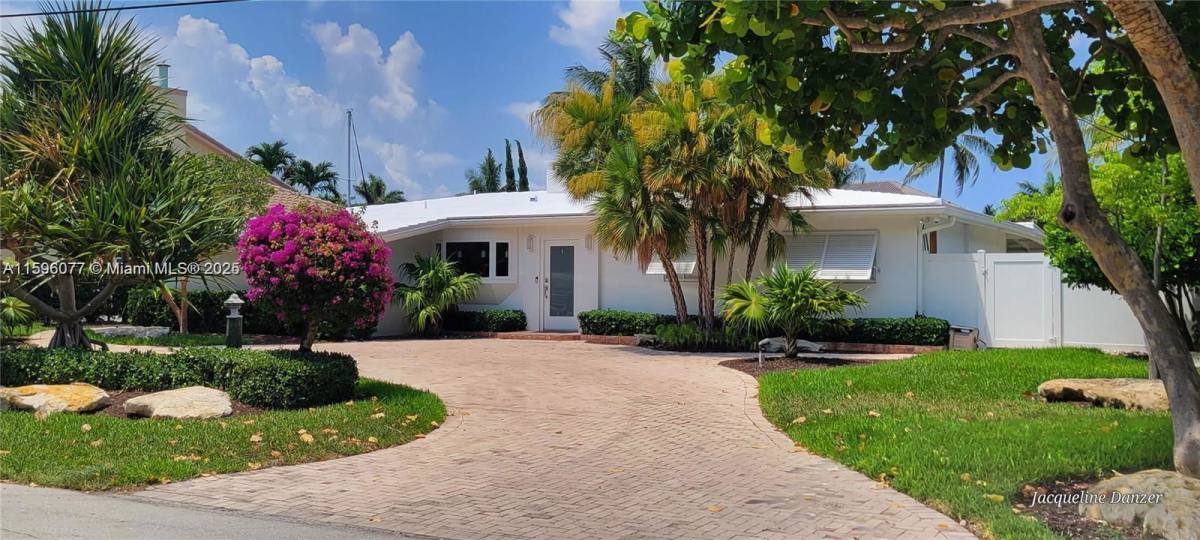 House for rent at 2781 NE 23rd Court, Pompano Beach, FL 33062