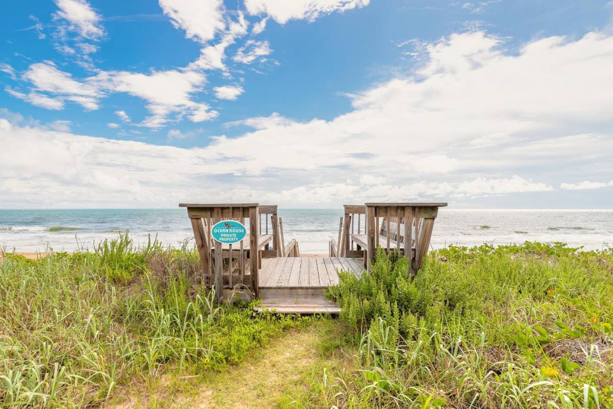 Condo for rent at 2222 Ocean Shore Blvd #402B, Ormond Beach, FL 32176