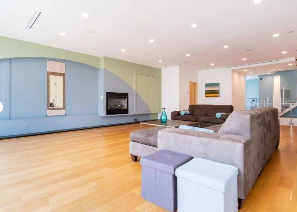 Apartment for rent at 173 Massachusetts Ave #PH, Boston, MA 02115
