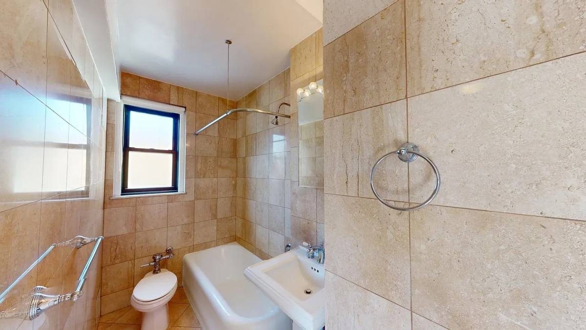 Apartment for rent at 210 E 68th St #14AA, New York, NY 10065
