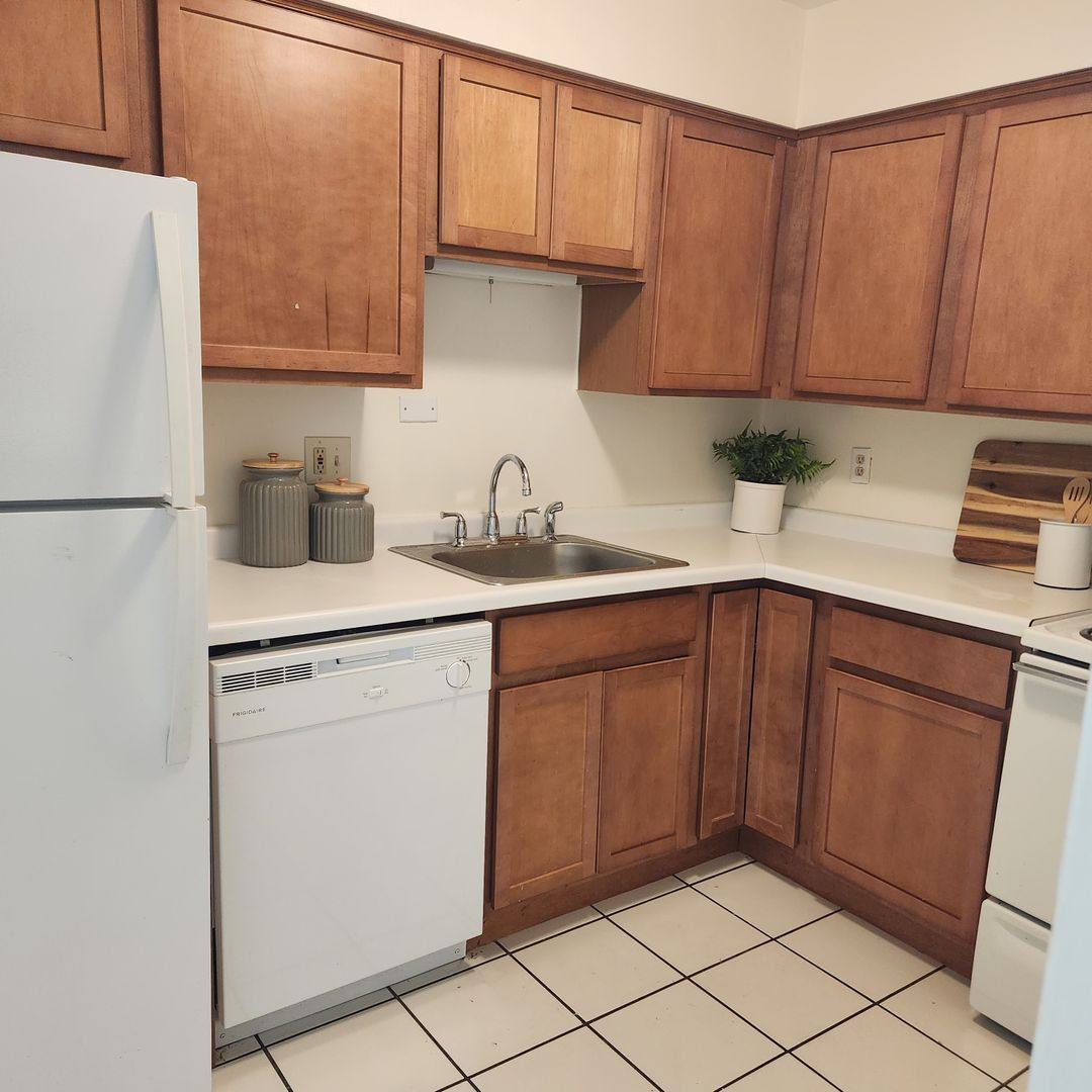 Apartment for rent at 3575 N Oakland Ave, Milwaukee, WI 53211