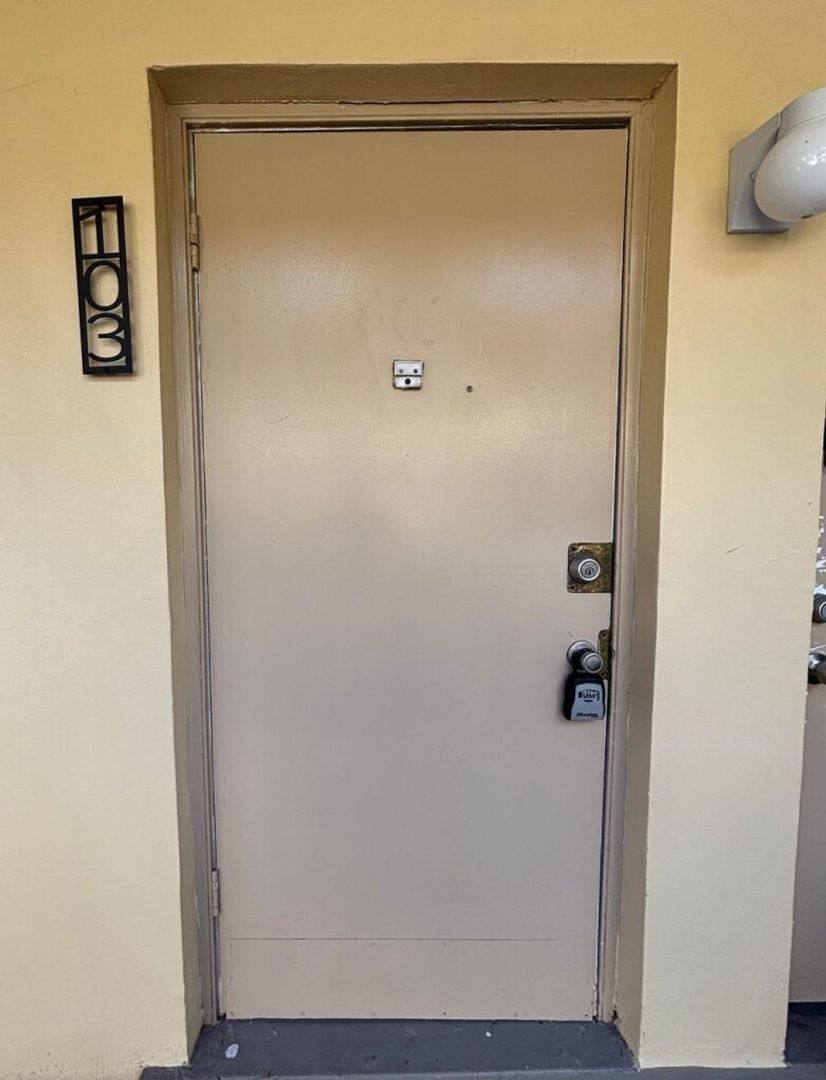 Apartment for rent at 515 S Sequoia Dr, West Palm Beach, FL 33409