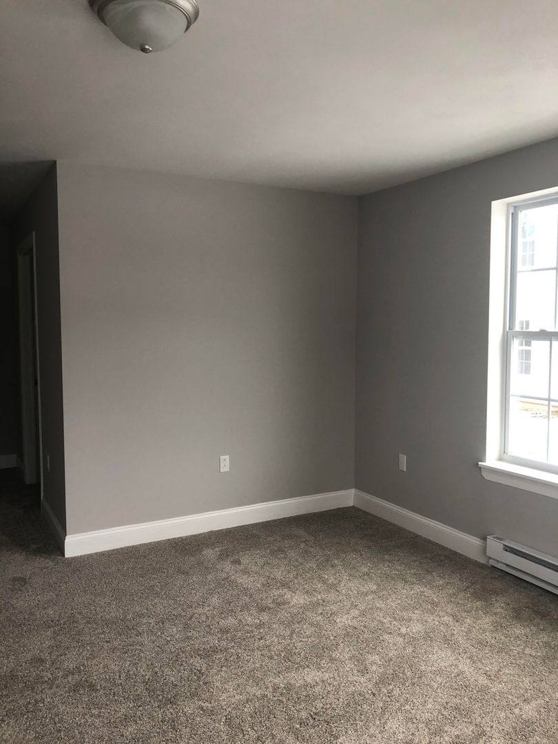 Apartment for rent at 1217 Tulip St, Liverpool, NY 13090