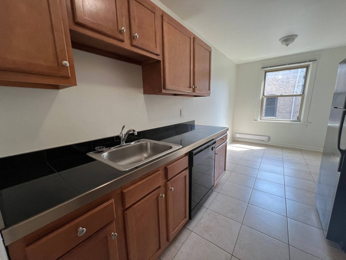 Apartment for rent at 5703-5717 Hobart St, Pittsburgh, PA 15217