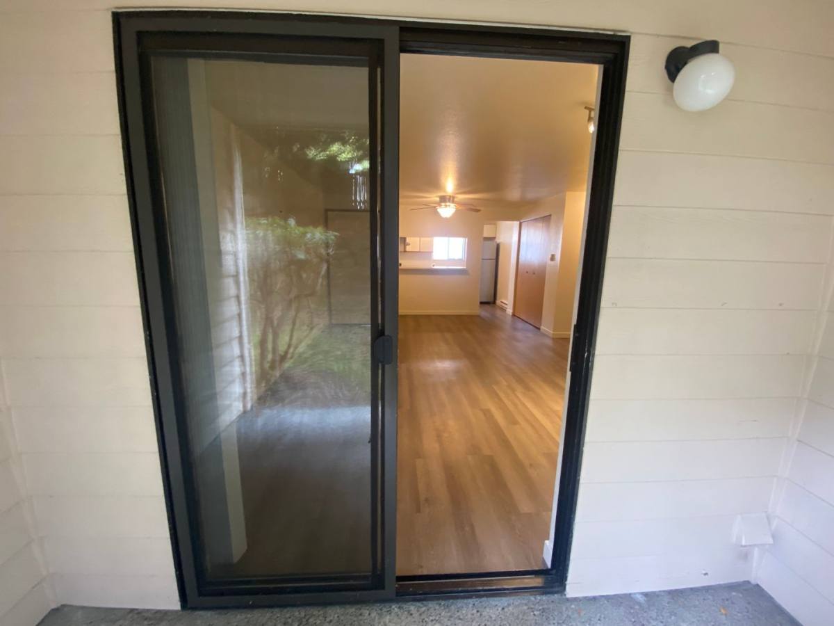 Apartment for rent at 13341 15th Ave NE, Seattle, WA 98125