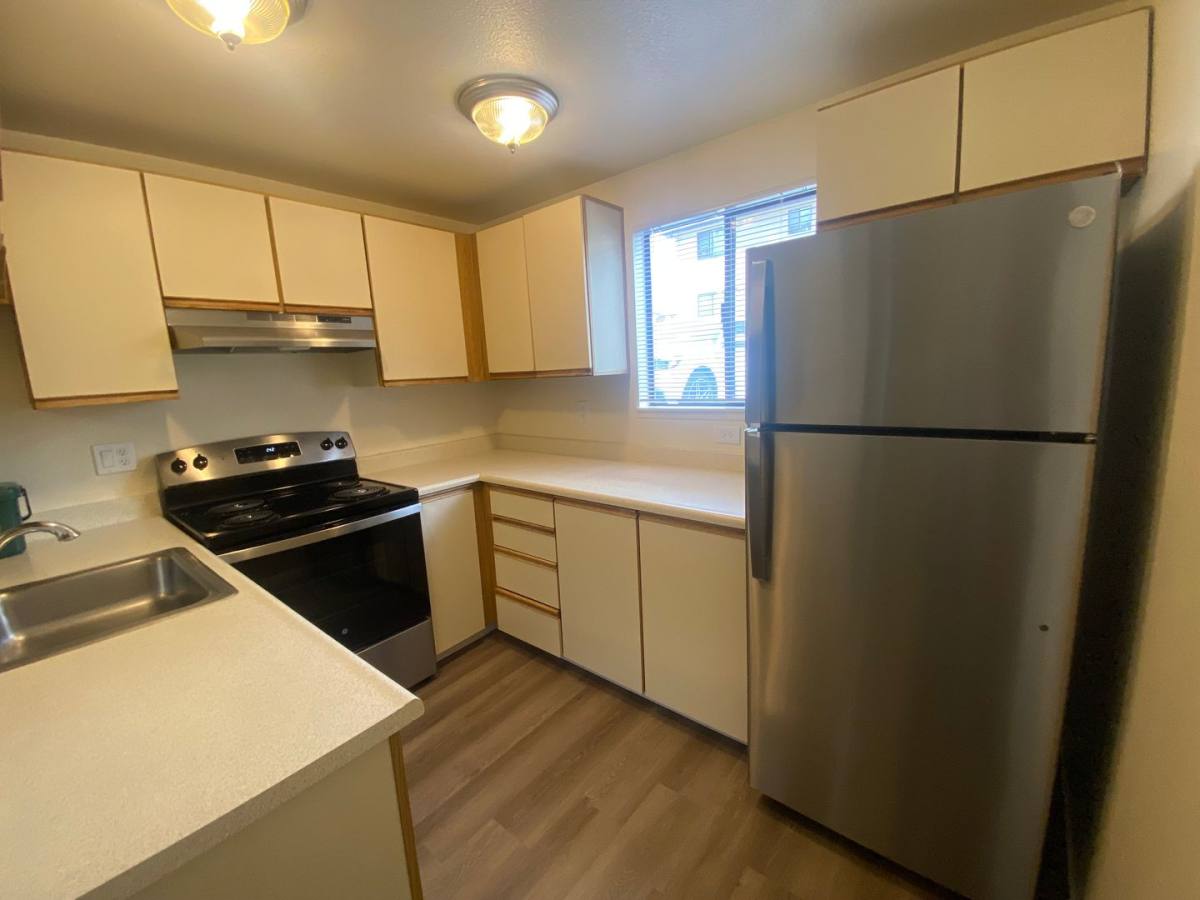 Apartment for rent at 13341 15th Ave NE, Seattle, WA 98125