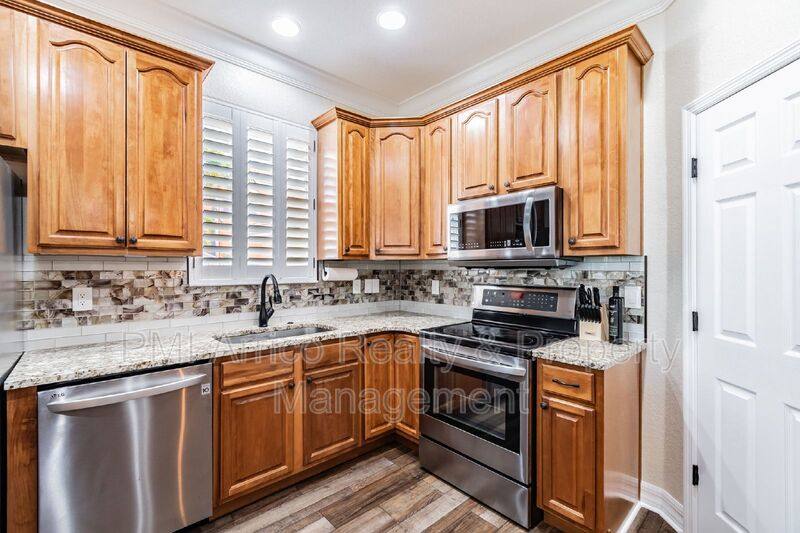 House for rent at 539 Treviso Dr, Apollo Beach, FL 33572
