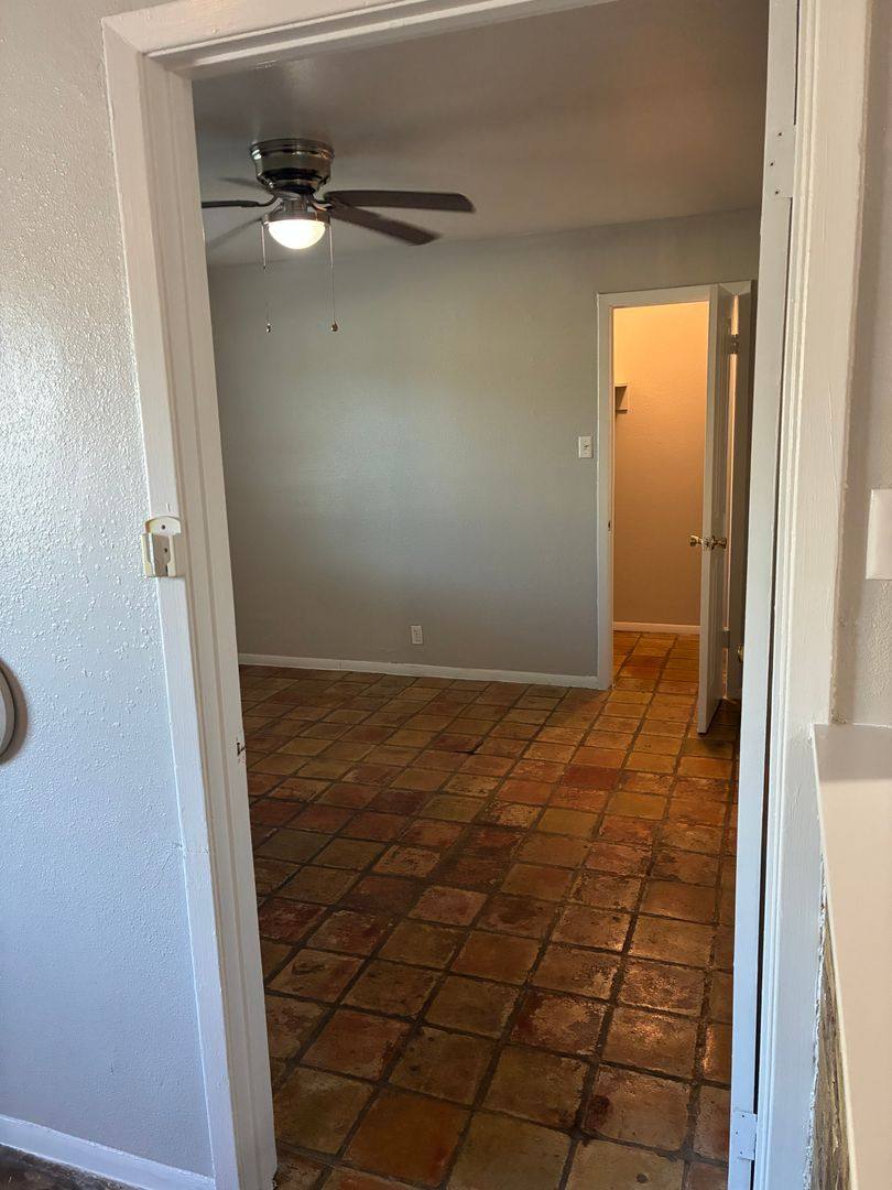 Apartment for rent at 227 Deerwood Dr, San Antonio, TX 78209