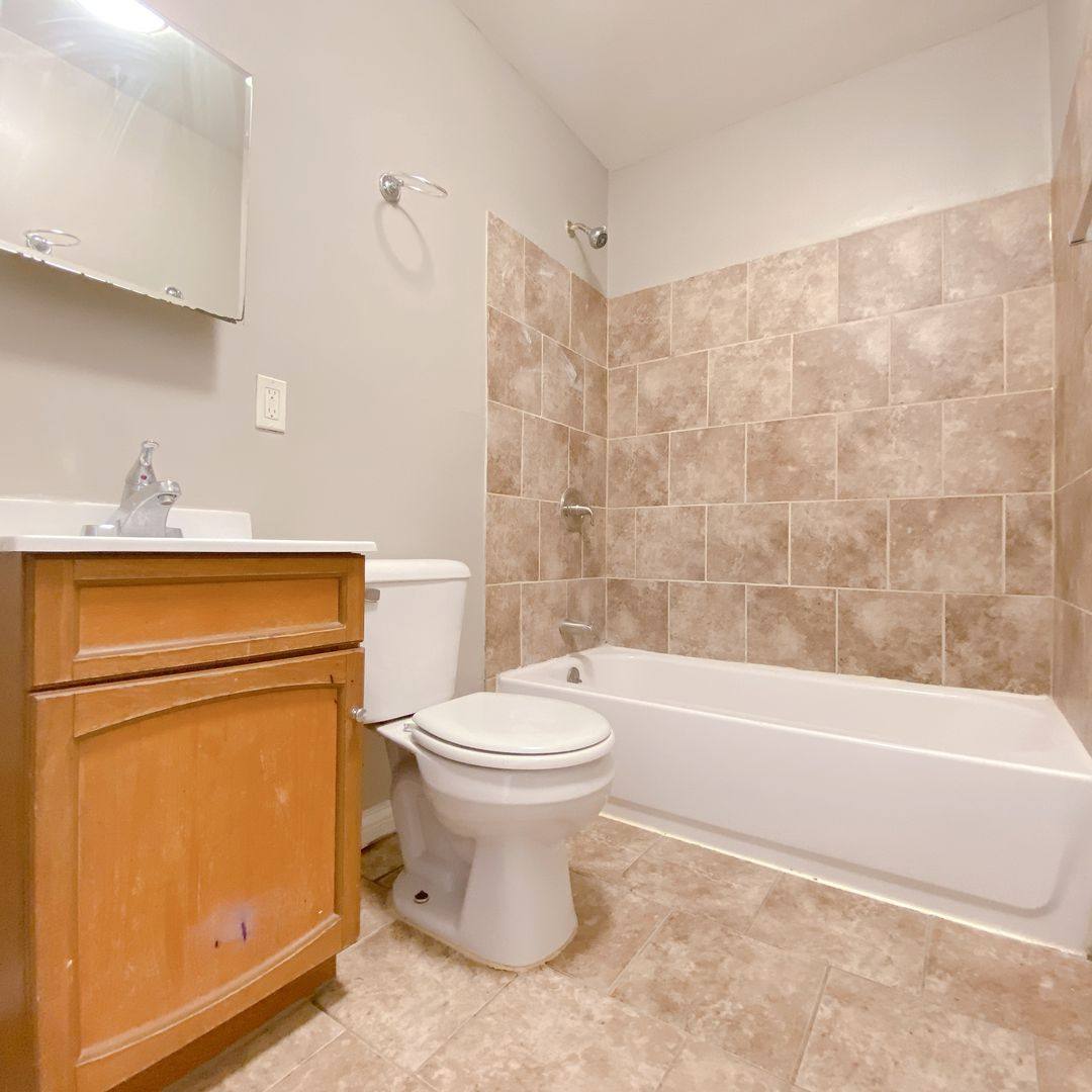 Apartment for rent at 4815 Ames Ave, Omaha, NE 68104