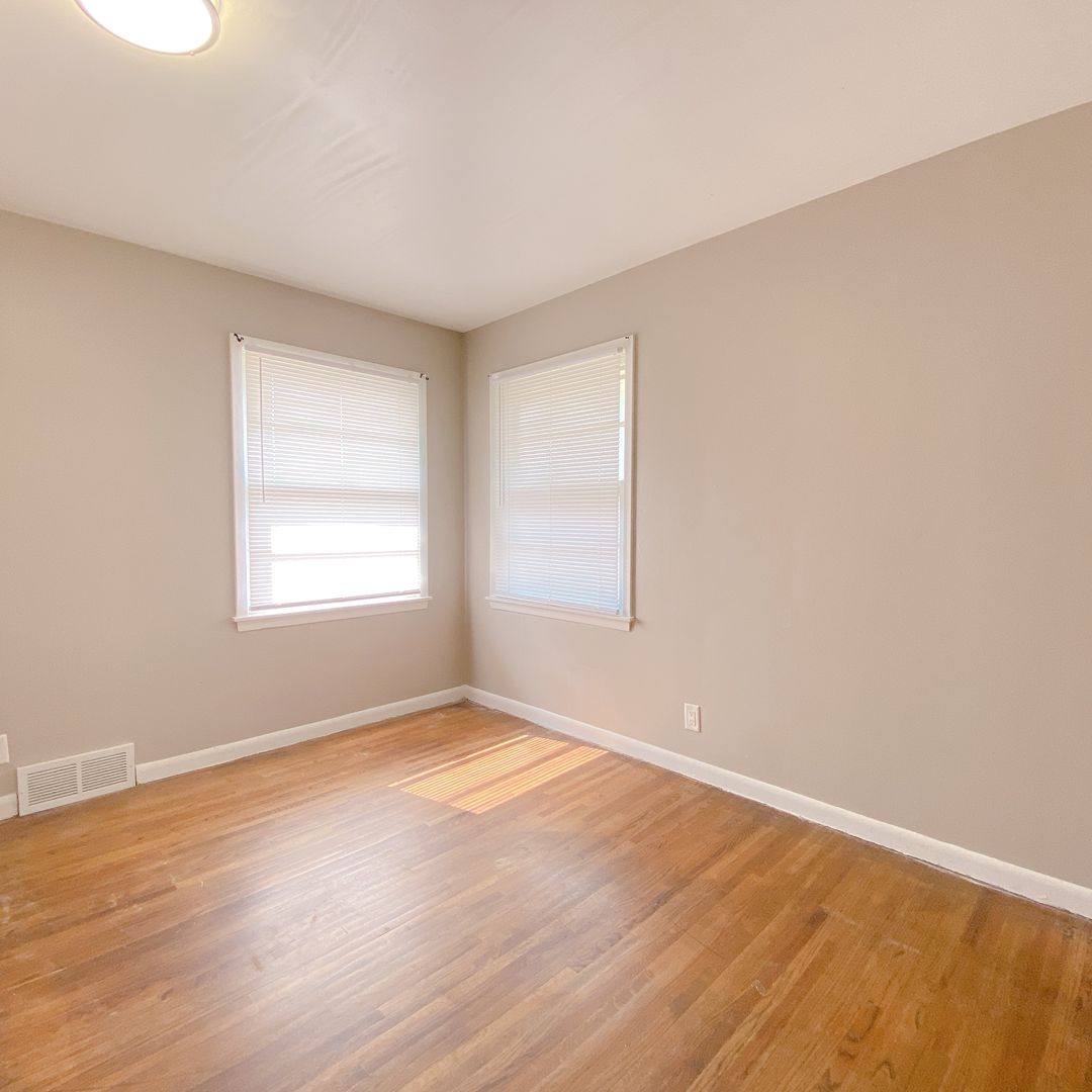 Apartment for rent at 4815 Ames Ave, Omaha, NE 68104