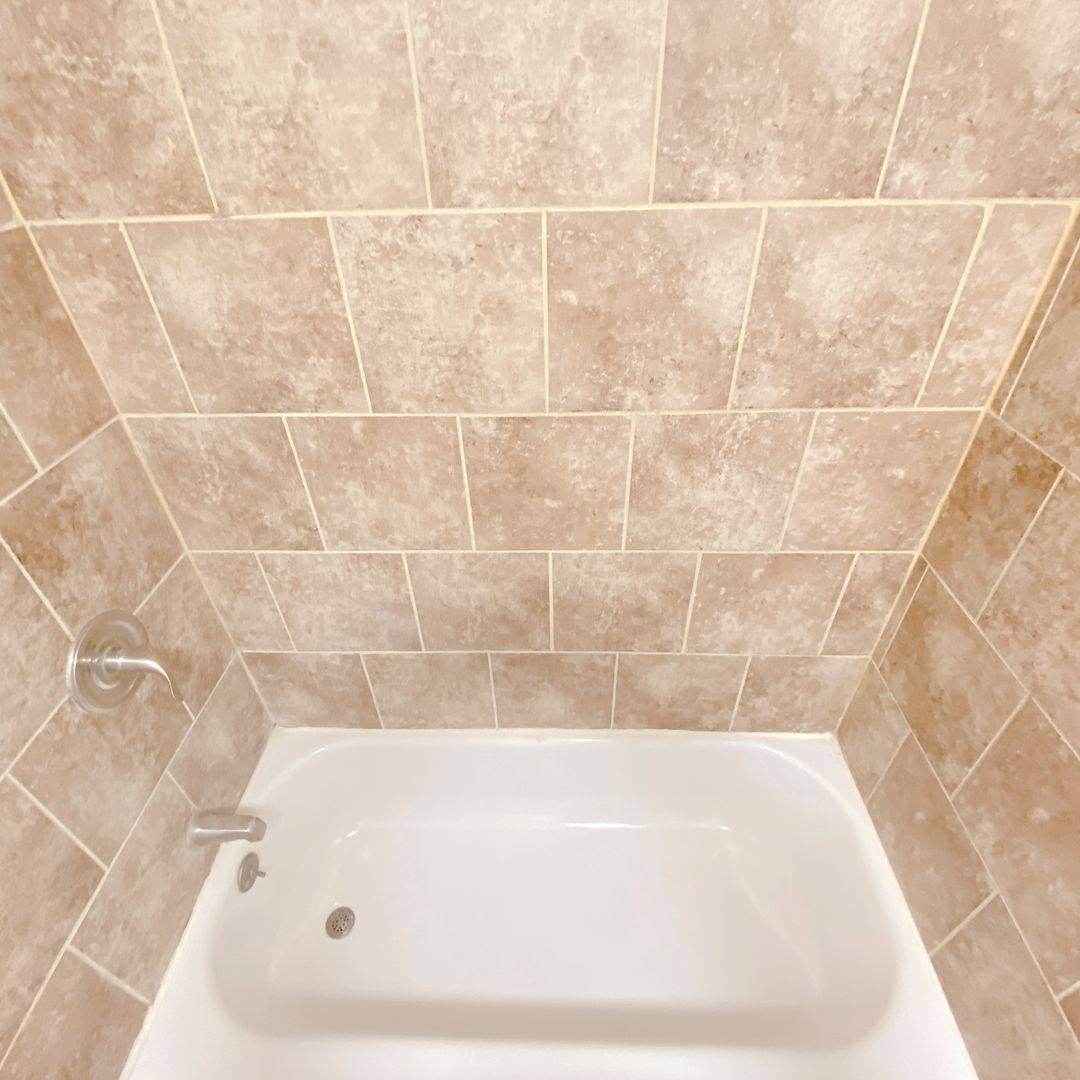 Apartment for rent at 4815 Ames Ave, Omaha, NE 68104