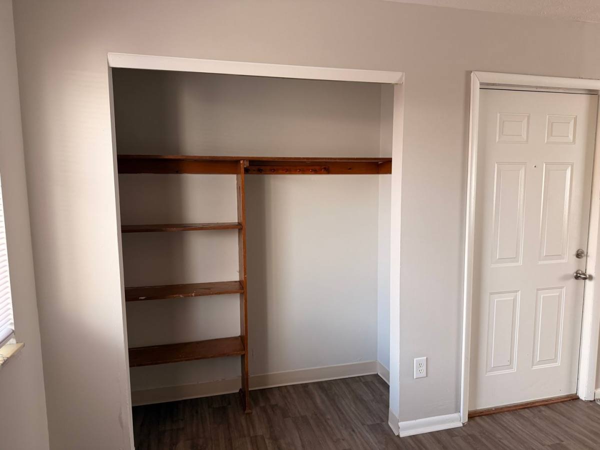 Apartment for rent at 2669 Medary Ave, Columbus, OH 43202