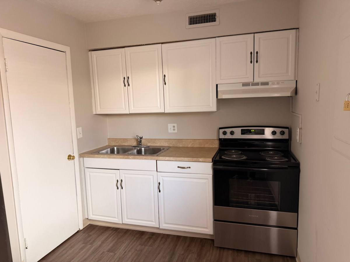 Apartment for rent at 2669 Medary Ave, Columbus, OH 43202