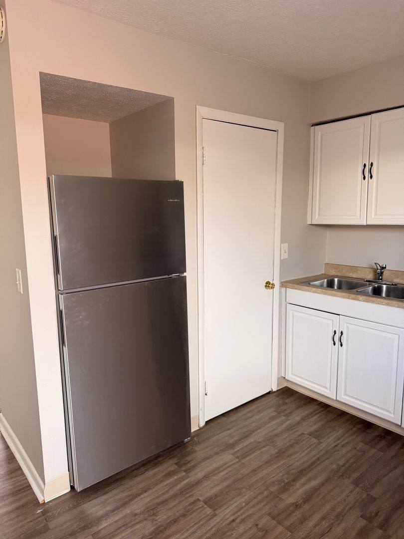 Apartment for rent at 2669 Medary Ave, Columbus, OH 43202