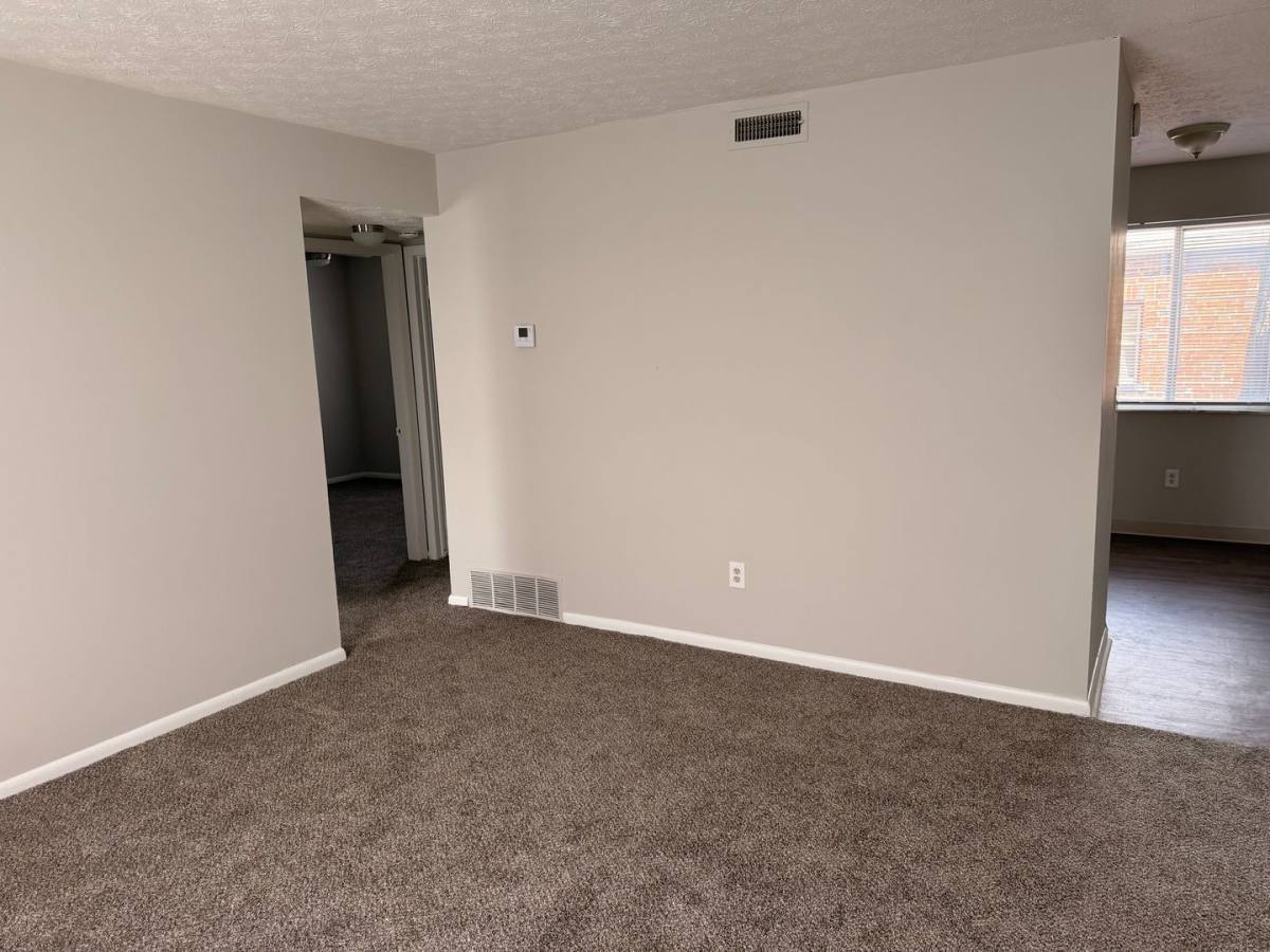 Apartment for rent at 2669 Medary Ave, Columbus, OH 43202