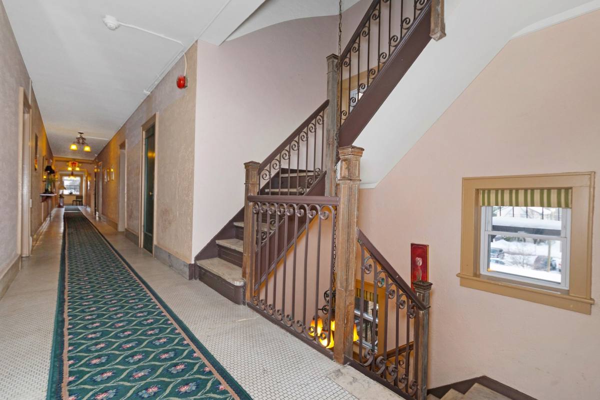 Apartment for rent at 35 Mc Kinley Ave, Hawthorne, NJ 07506