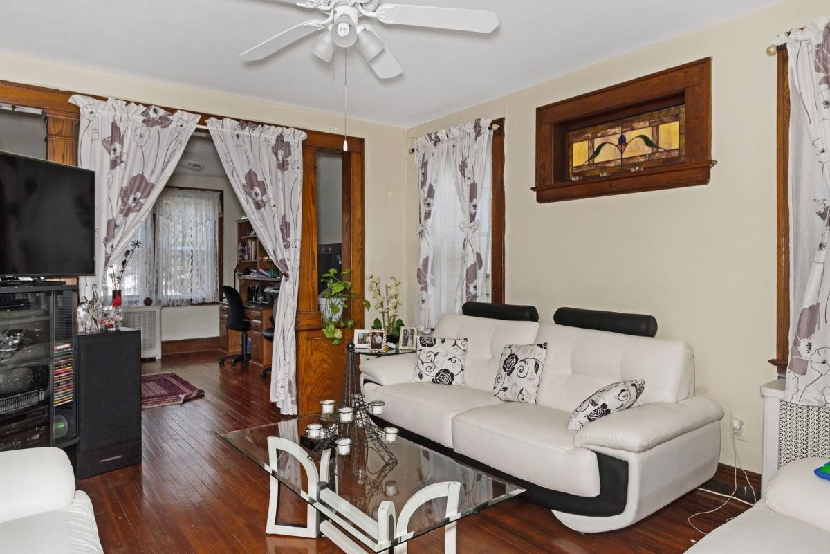Apartment for rent at 35 Mc Kinley Ave, Hawthorne, NJ 07506