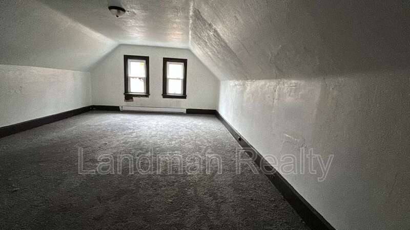 Apartment for rent at 1400 Hill Ave #2, Pittsburgh, PA 15219