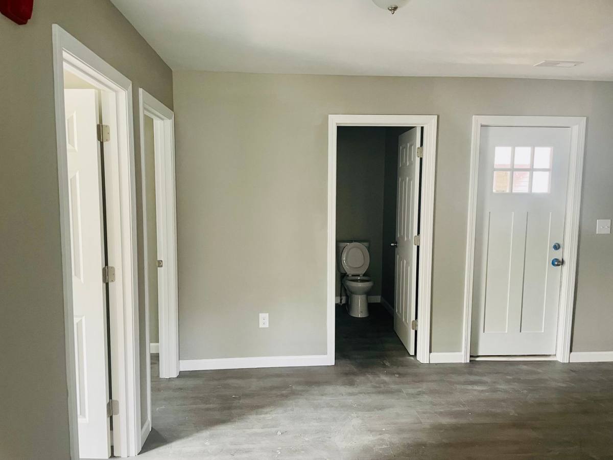 Apartment for rent at 6 Sorrento St, Springfield, MA 01108