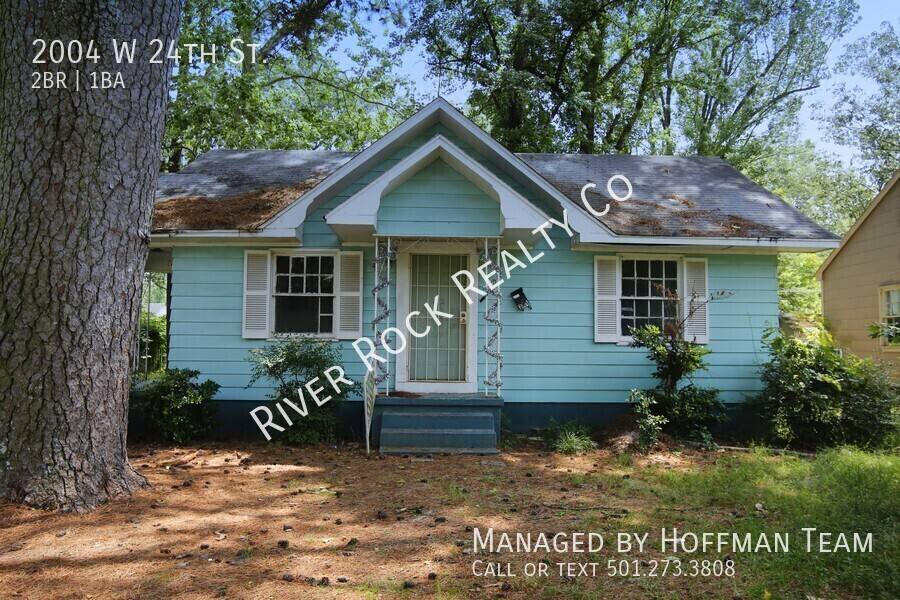 House for rent at 2004 W 24th St, Pine Bluff, AR 71603