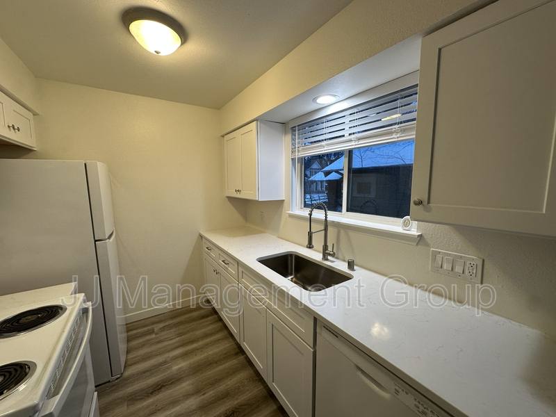 Apartment for rent at 1119 W 11th Ave #7, Spokane, WA 99204