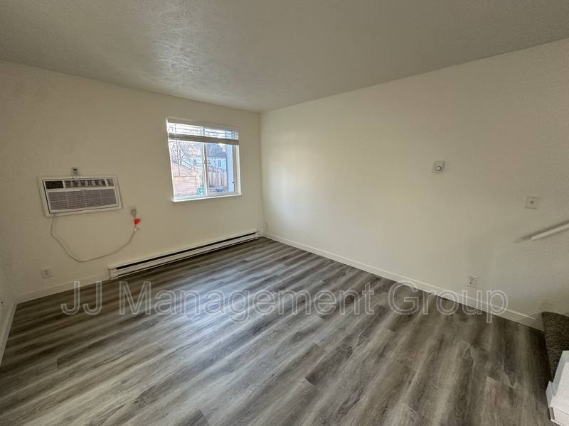 Apartment for rent at 1119 W 11th Ave #7, Spokane, WA 99204