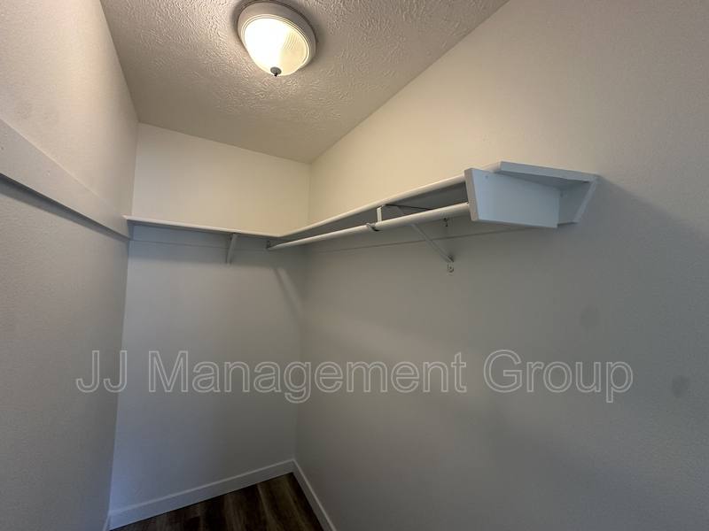 Apartment for rent at 1119 W 11th Ave #7, Spokane, WA 99204
